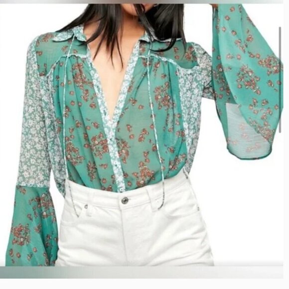 Free People Serena Printed Blouse Emerald Combo size Small - Picture 1 of 8